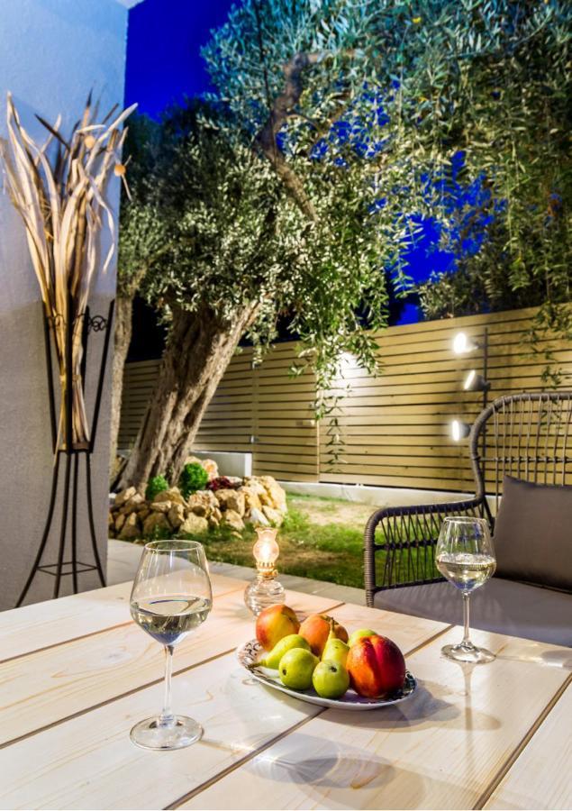 Villa 4 You Iliopetra Skala Sotiros Exterior foto